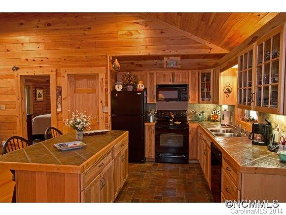 243 Sweetbriar Road North - Photo 9