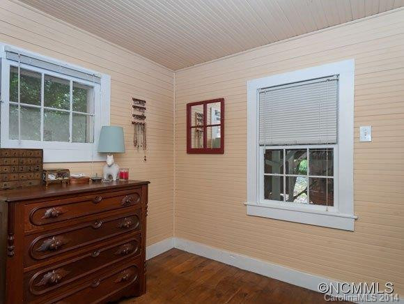 262 North Fork Road - Photo 10