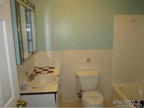 405 Pinewood Dr - Photo 13