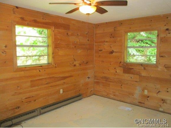 405 Pinewood Dr - Photo 16