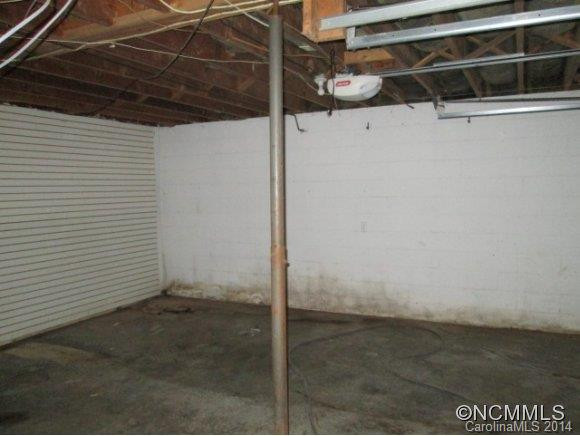 405 Pinewood Dr - Photo 22