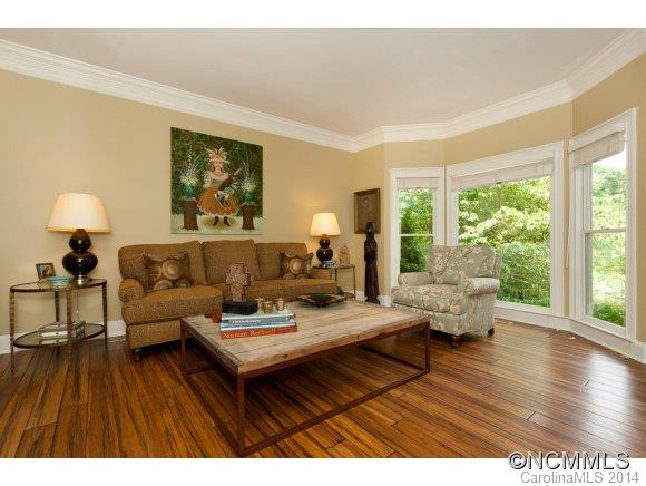 210 Crocus Lane - Photo 3
