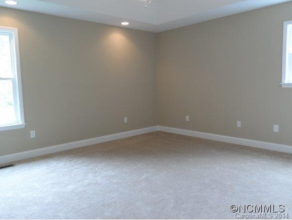 16 Southwoods Drive - Photo 14