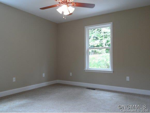 16 Southwoods Drive - Photo 17