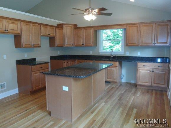 16 Southwoods Drive - Photo 7