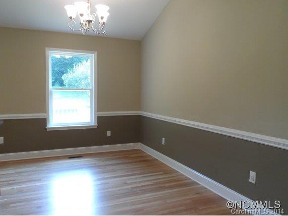 16 Southwoods Drive - Photo 8