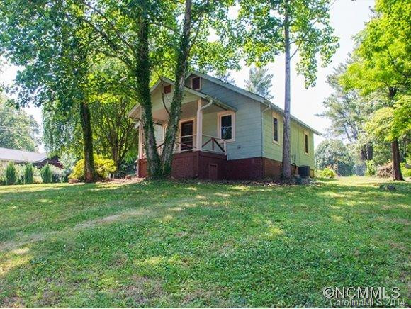 490 Cedar Lane