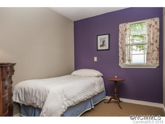 591 Golden Valley Drive - Photo 12