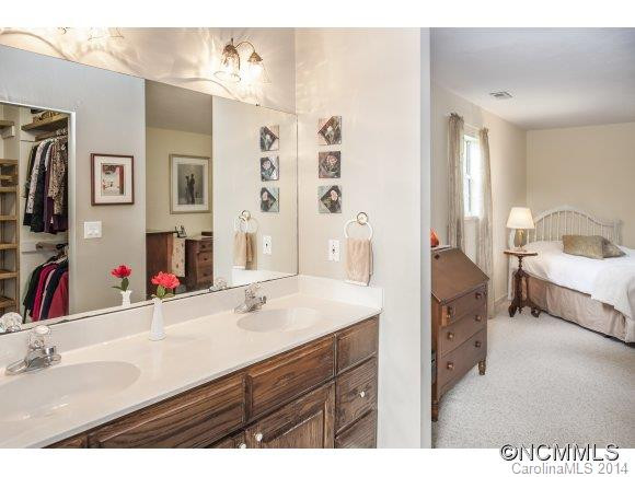 591 Golden Valley Drive - Photo 14