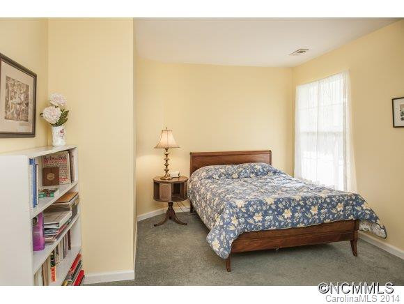 591 Golden Valley Drive - Photo 16