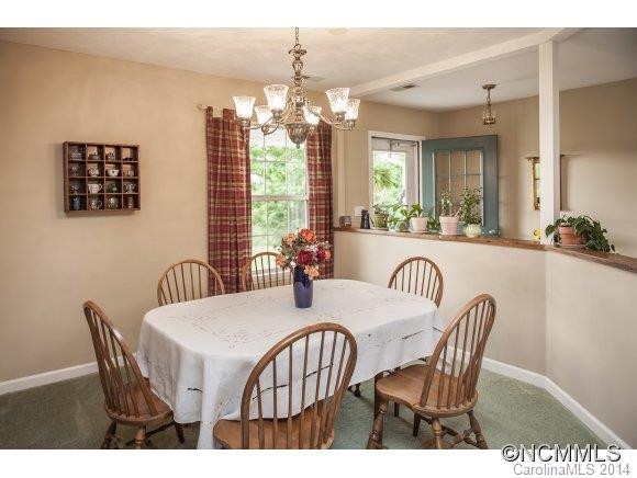 591 Golden Valley Drive - Photo 3