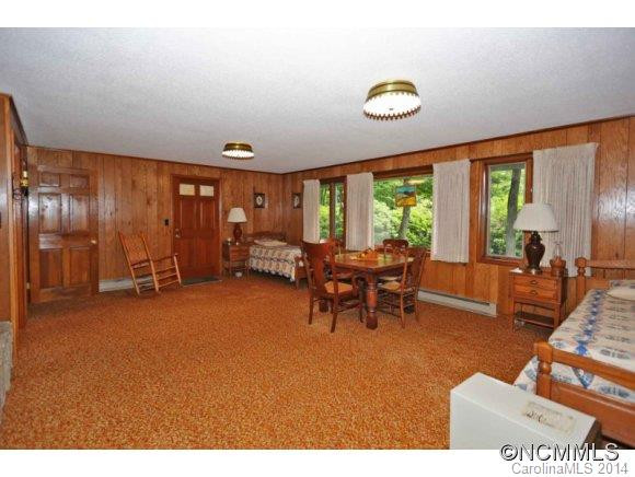 721 Winchester Creek Rd - Photo 17