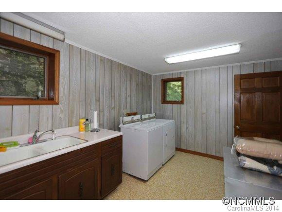 721 Winchester Creek Rd - Photo 18