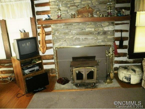 207 Littleton rd - Photo 3
