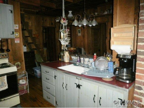 207 Littleton rd - Photo 6