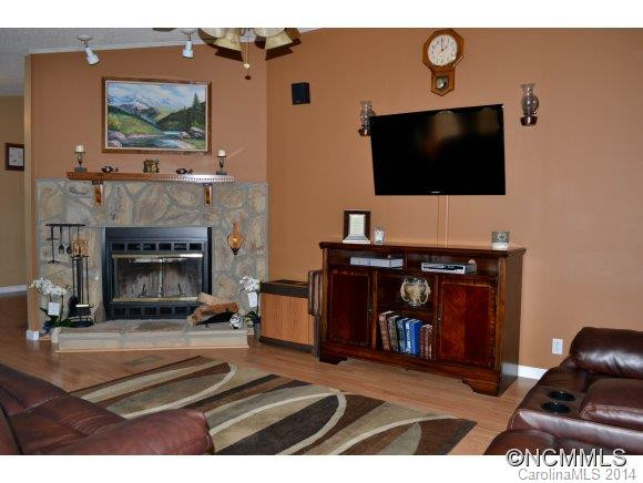 3838 Muddy Creek Road - Photo 3