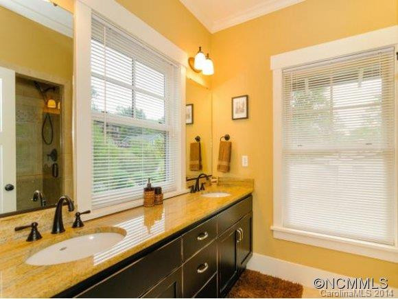 29 THURLAND AVENUE - Photo 12