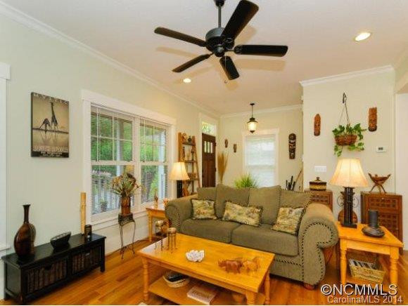 29 THURLAND AVENUE - Photo 4