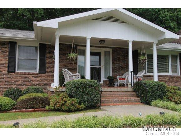 343 Fisher Road - Photo 2