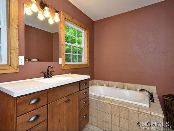 27 Little Roundtop Road - Photo 9