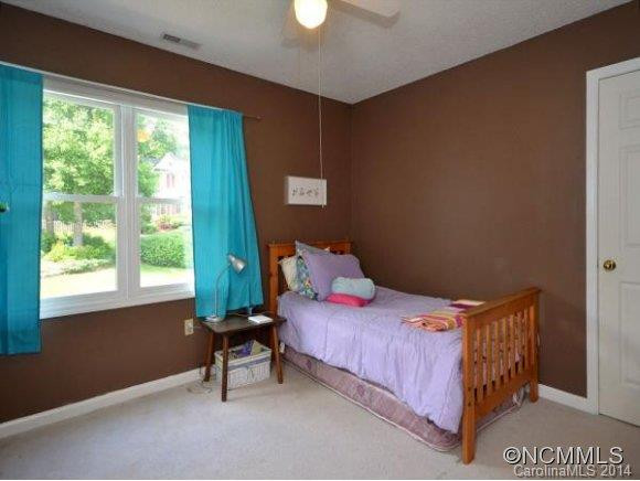 5 Spring Cove Court - Photo 12