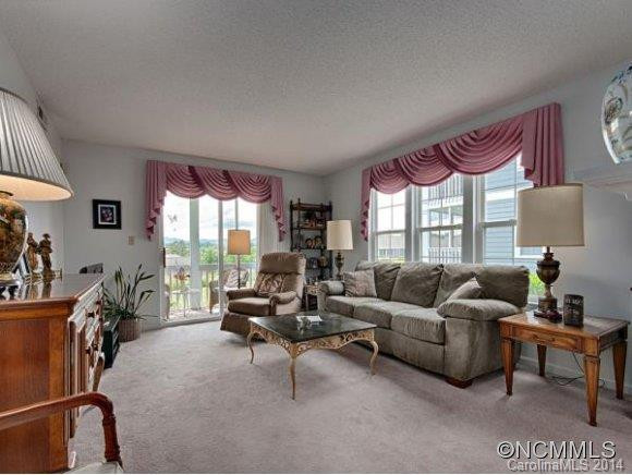 4605 BREAKERS LANE - Photo 4