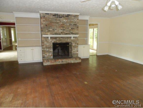 810 Anne Avenue - Photo 3