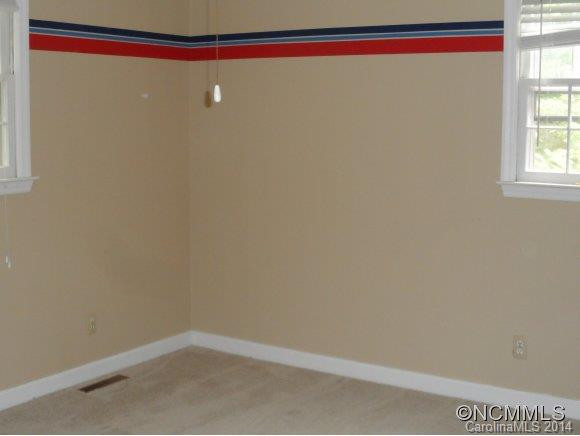 810 Anne Avenue - Photo 7