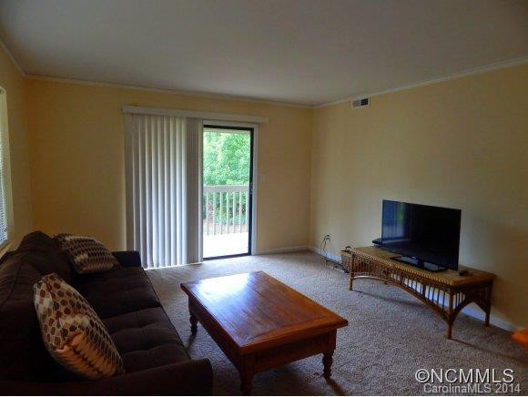 402 Abbey Circle - Photo 13