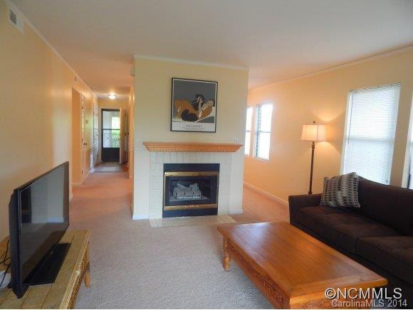 402 Abbey Circle - Photo 15