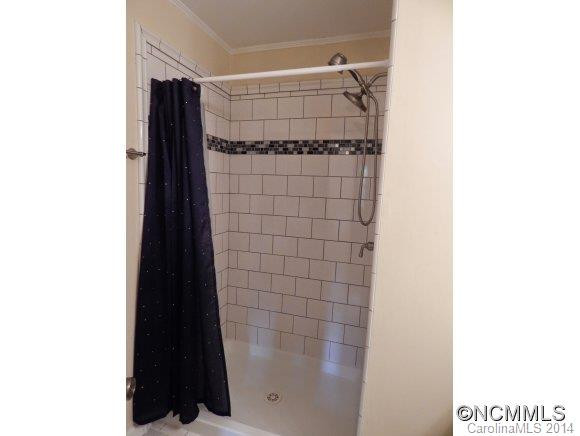 402 Abbey Circle - Photo 19