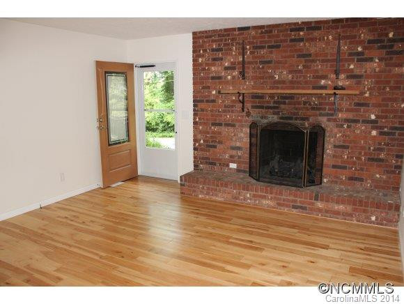 662 Crystal Drive - Photo 2