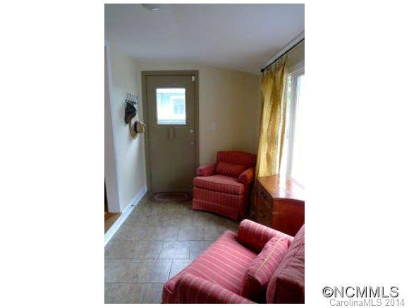 408 Probart Street - Photo 9