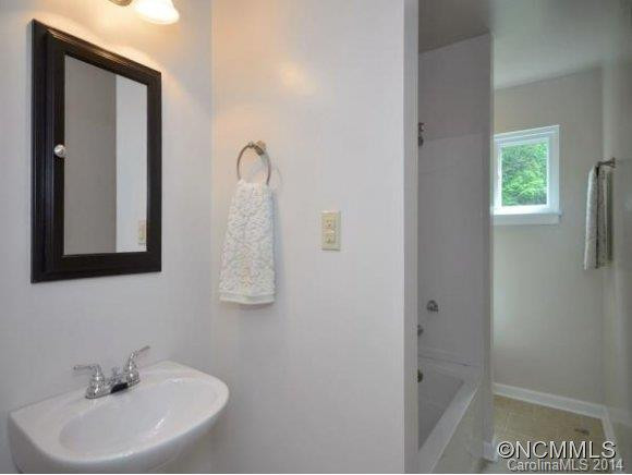 49 PINEDALE RD - Photo 10