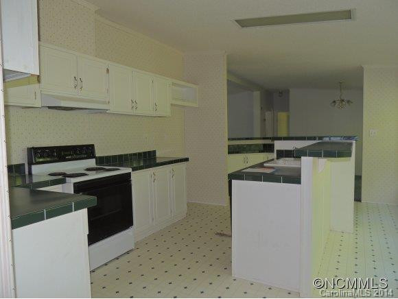 227 Quail Ln - Photo 2