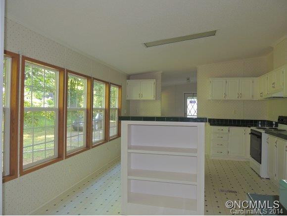 227 Quail Ln - Photo 3