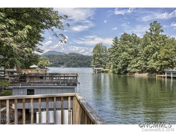 386 Charlotte Drive - Photo 4
