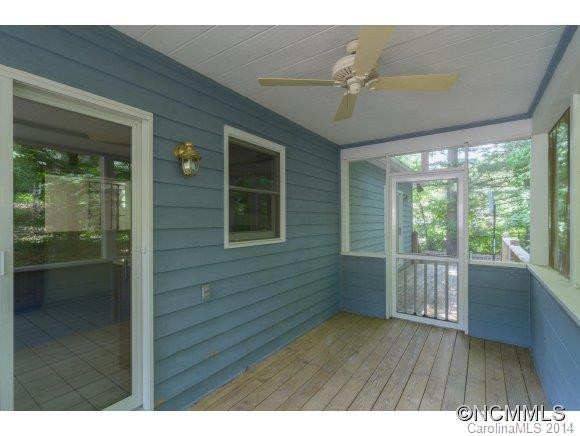 33 Pensacola - Photo 19