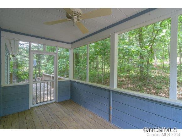 33 Pensacola - Photo 20