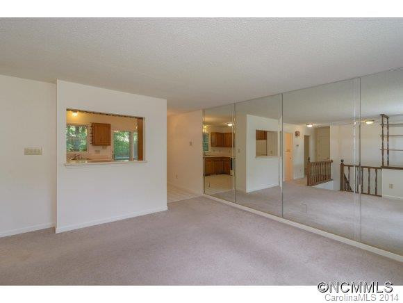 33 Pensacola - Photo 7
