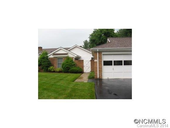 8 Bradford Circle