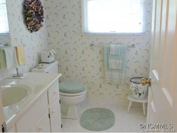 8 Bradford Circle - Photo 11