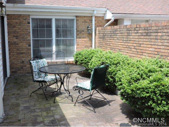 8 Bradford Circle - Photo 13