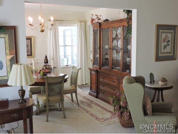 8 Bradford Circle - Photo 4