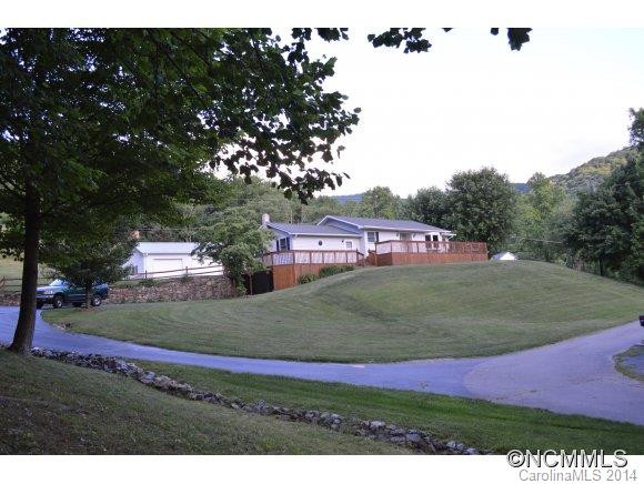 88 Parkway View Dr.