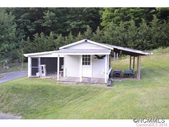 88 Parkway View Dr. - Photo 9