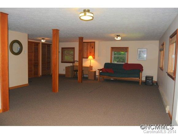 238 Spicewood Lane - Photo 16