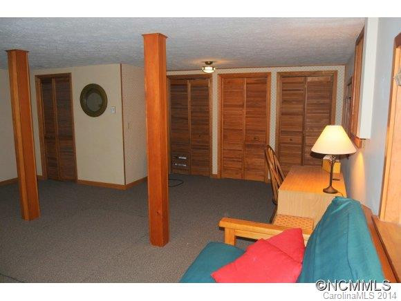 238 Spicewood Lane - Photo 17