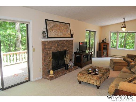 238 Spicewood Lane - Photo 4
