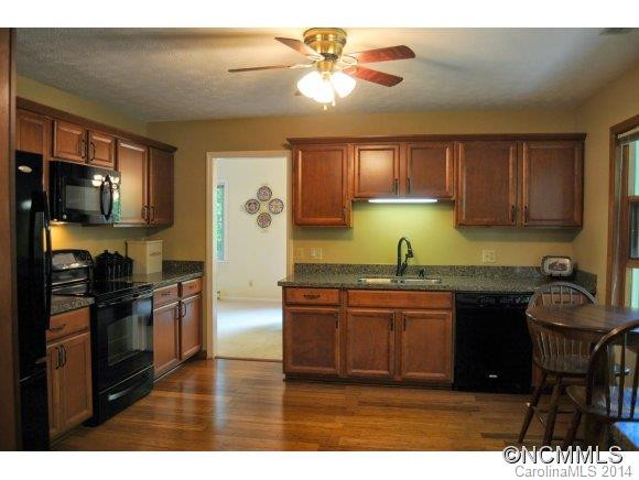 238 Spicewood Lane - Photo 8